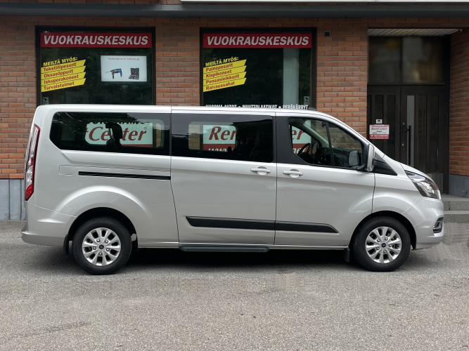Minibus rental